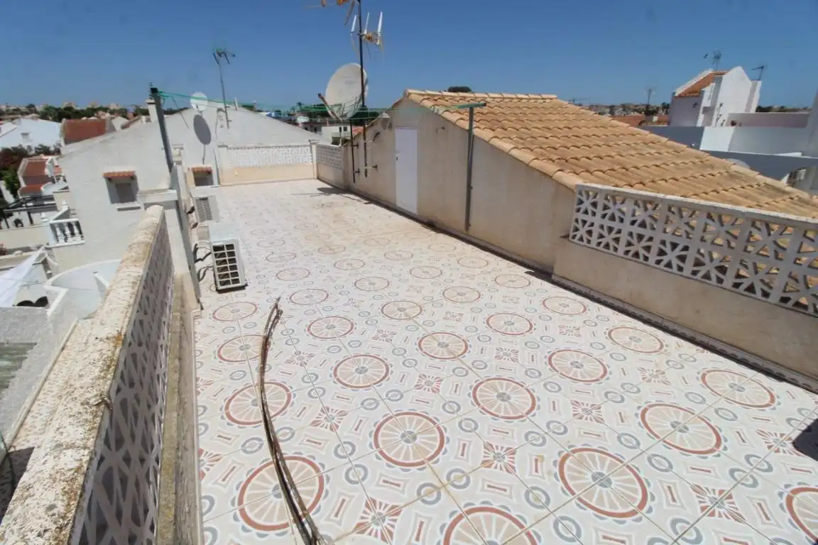 Terraza de Casa adosada en venta en Torrevieja con Aire acondicionado, Jardín privado y Terraza