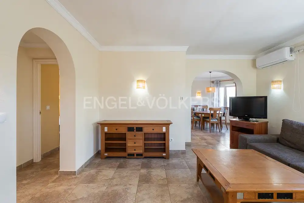 Houses for sale in Oliva  with Air Conditioner, Heating and Private garden