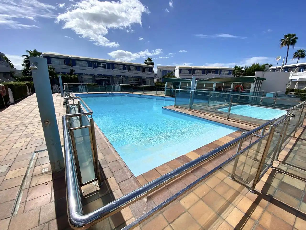 Schwimmbecken von Maisonette zur Miete in San Bartolomé de Tirajana mit Klimaanlage, Privatgarten und Terrasse