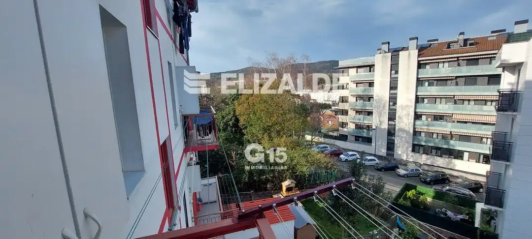 Vista exterior de Piso en venta en Errenteria con Calefacción, Jardín privado y Balcón