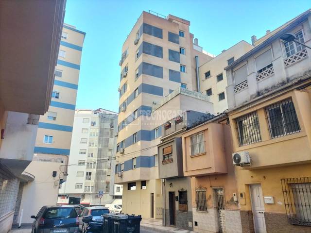 Casa adosada en Venta en Suárez