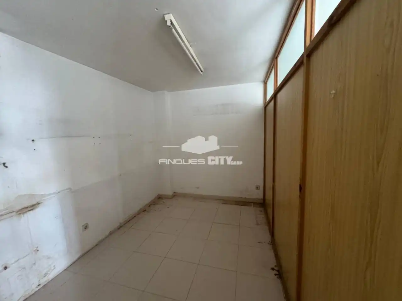 Business premises to rent in Avenida Hispanitat, imagen 7