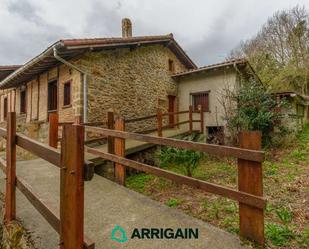 Casa o xalet en venda a Camino de Uba, Loiola