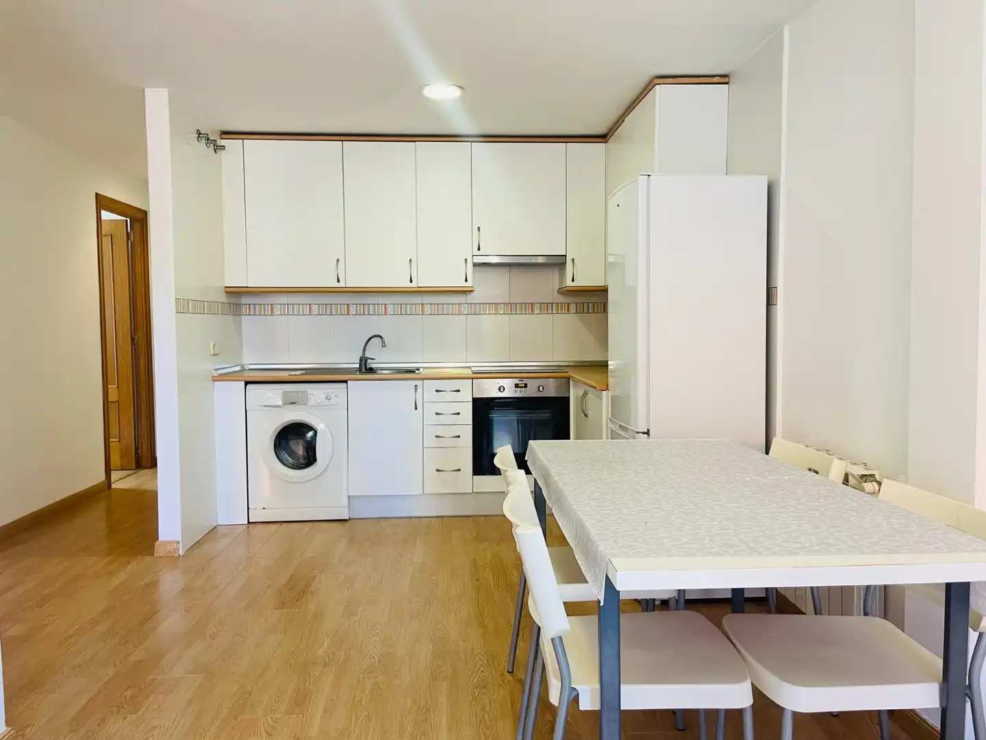 Appartamento con terrazza in vendita a Navalagamella, imagen 2