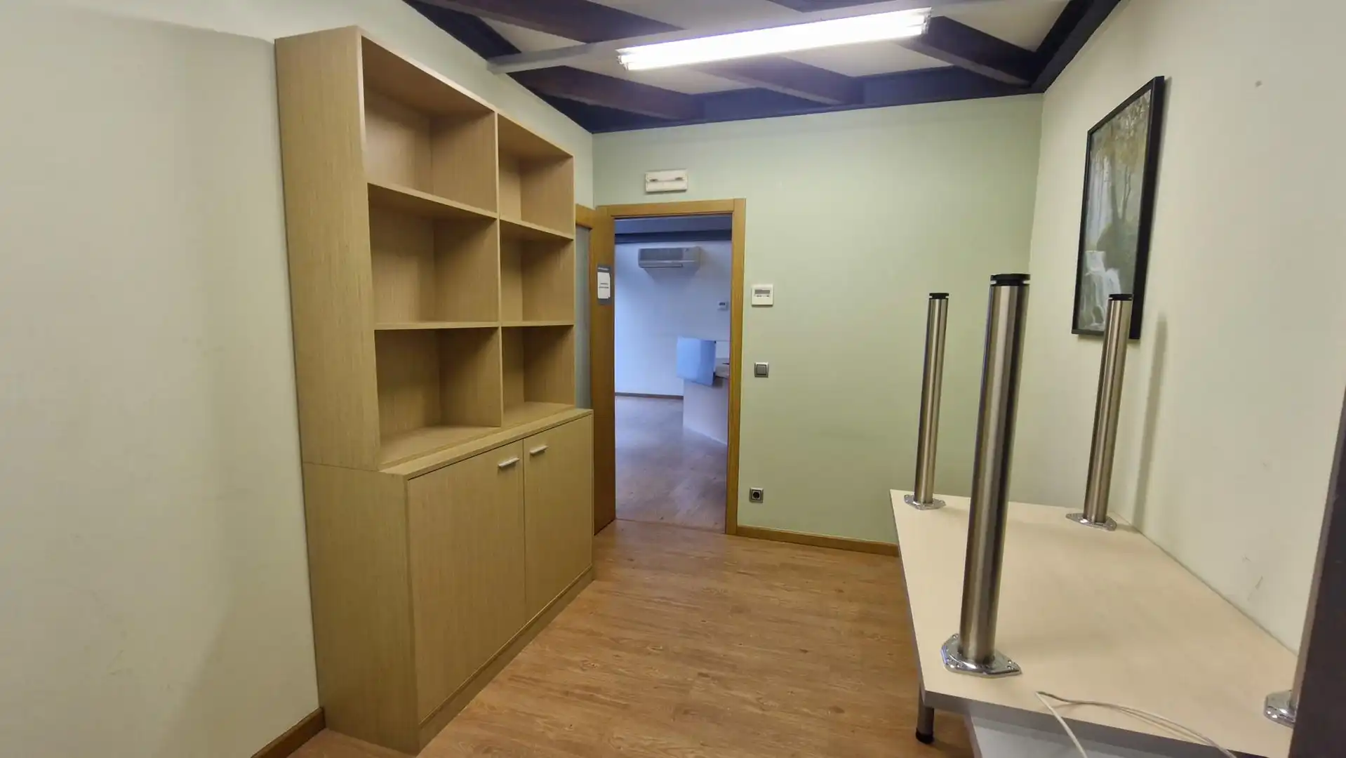 Büro zur Miete in Rúa Xosé Chao Rego 8, Santiago de Compostela, España, imagen 8