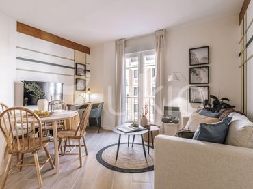 Apartament amb ascensor de lloguer a Calle de Bailén