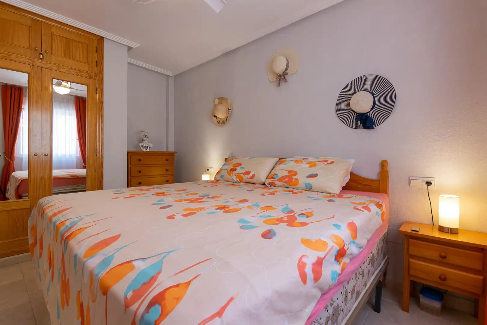 Dormitori de Dúplex en venda en Orihuela amb Aire condicionat, Jardí privat i Terrassa