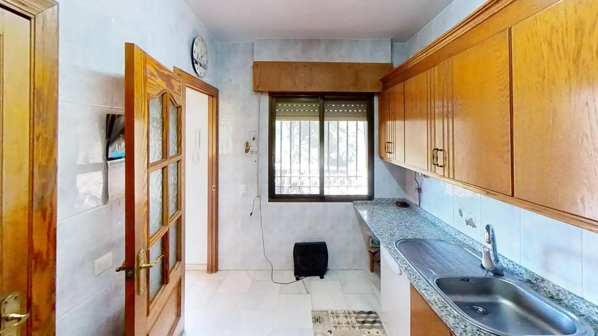 Cuina de Casa o xalet en venda en Córdoba amb Aire condicionat, Jardí privat i Terrassa
