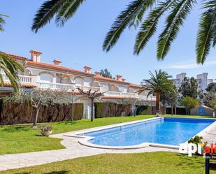 Piscina de Apartament en venda en Mont-roig del Camp amb Calefacció, Jardí privat i Terrassa