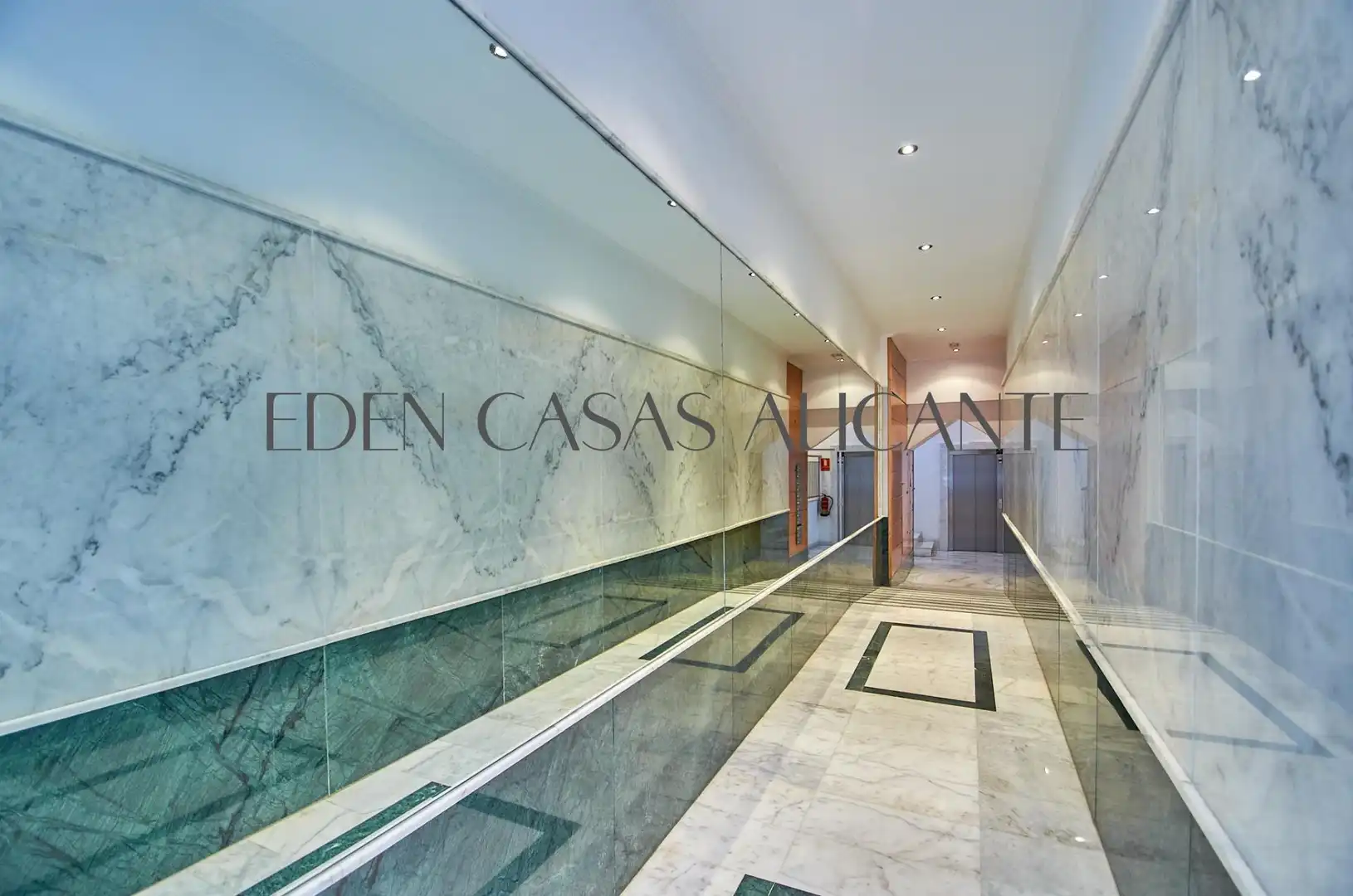 Apartamento con balcón en venta en Calle Calle de San Pedro, 70, imagen 17