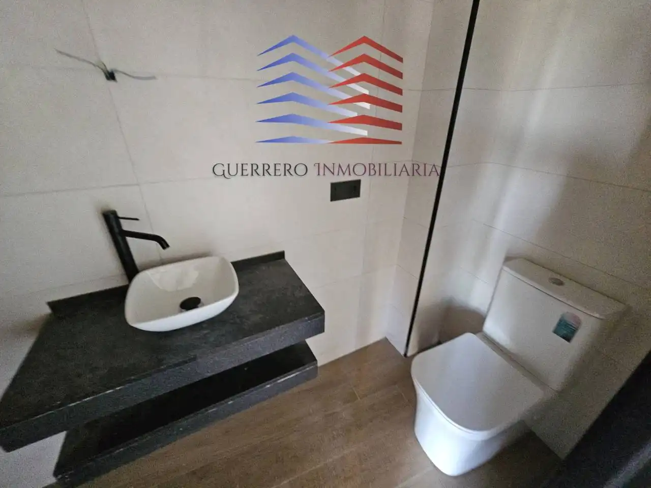 Baño de Casa o chalet en venta en A Merca   con Calefacción, Terraza y Piscina