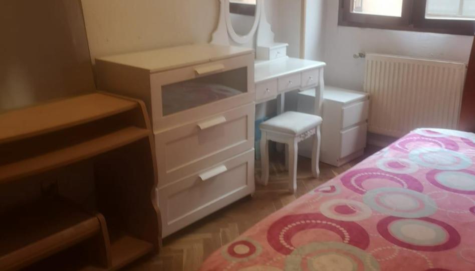 Foto 1 de Apartament per a compartir a Zofio, Madrid