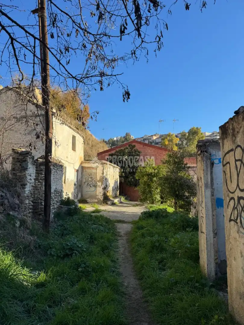 Residential land for sale in Cenes de la Vega