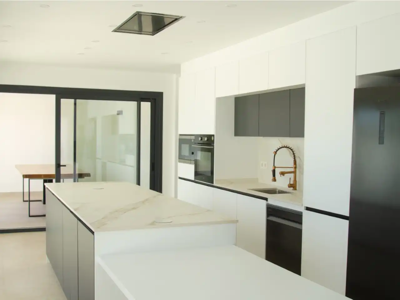 Cuina de Casa o xalet en venda en Bétera amb Aire condicionat, Jardí privat i Terrassa