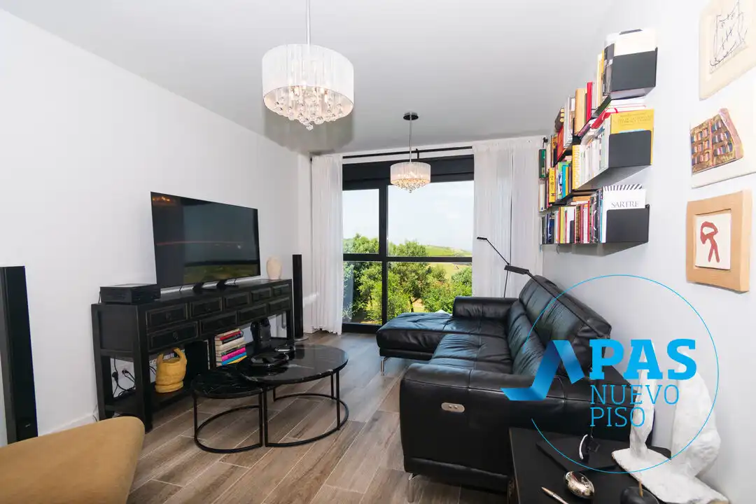 Living room of Flat for sale in Santa Cruz de Bezana  with Heating, Private garden and Terrace