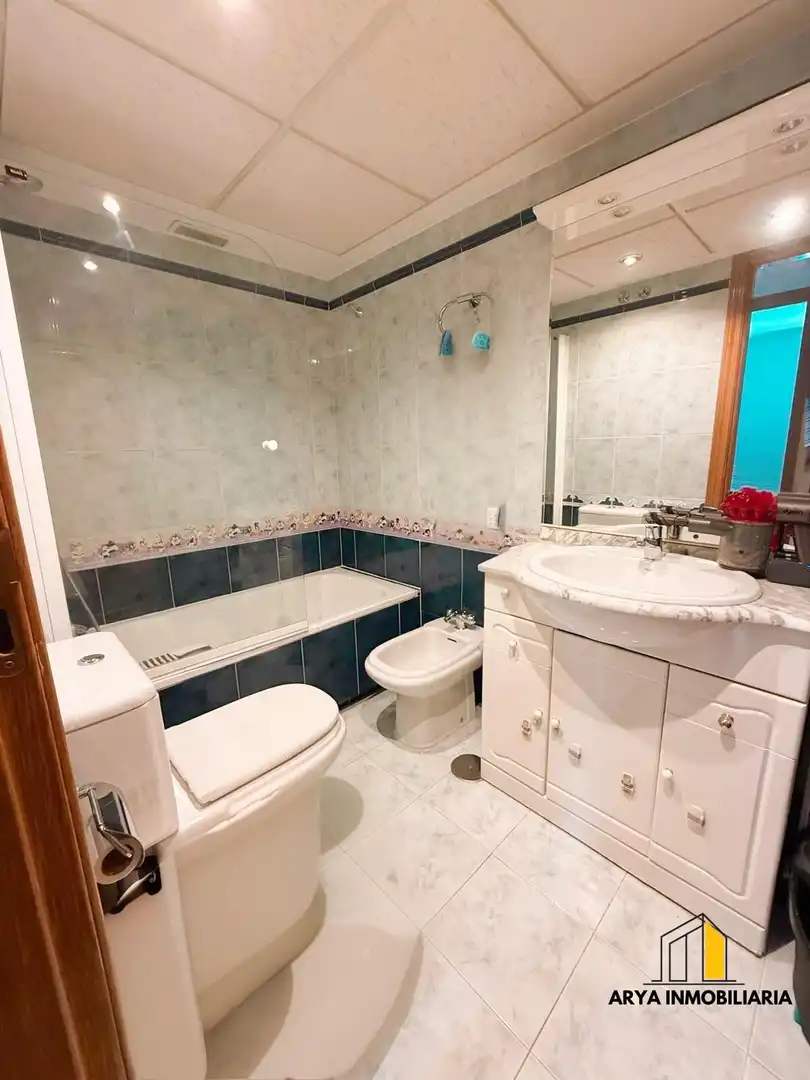 Bathroom of Flat for sale in Torrejón de Ardoz  with Air Conditioner, Heating and Terrace