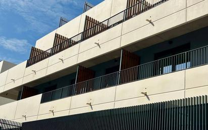 Vista exterior de Estudi de lloguer en San Sebastián de los Reyes amb Aire condicionat, Calefacció i Piscina comunitària