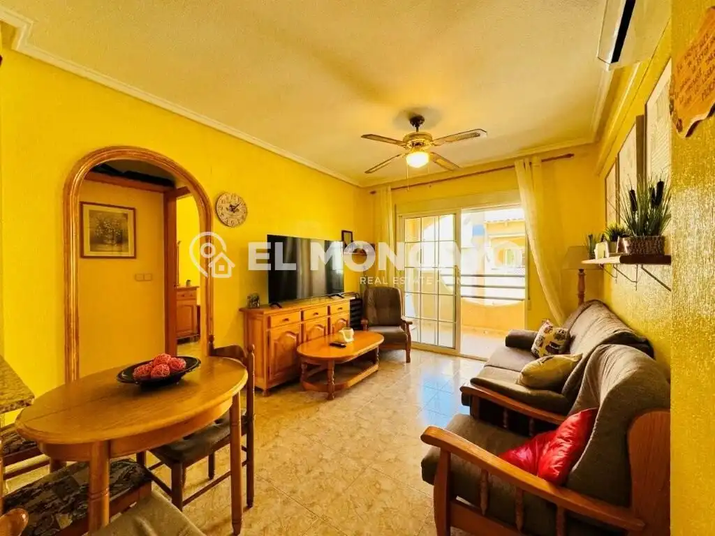 Apartament amb piscina en venda a La Mata, imagen 2