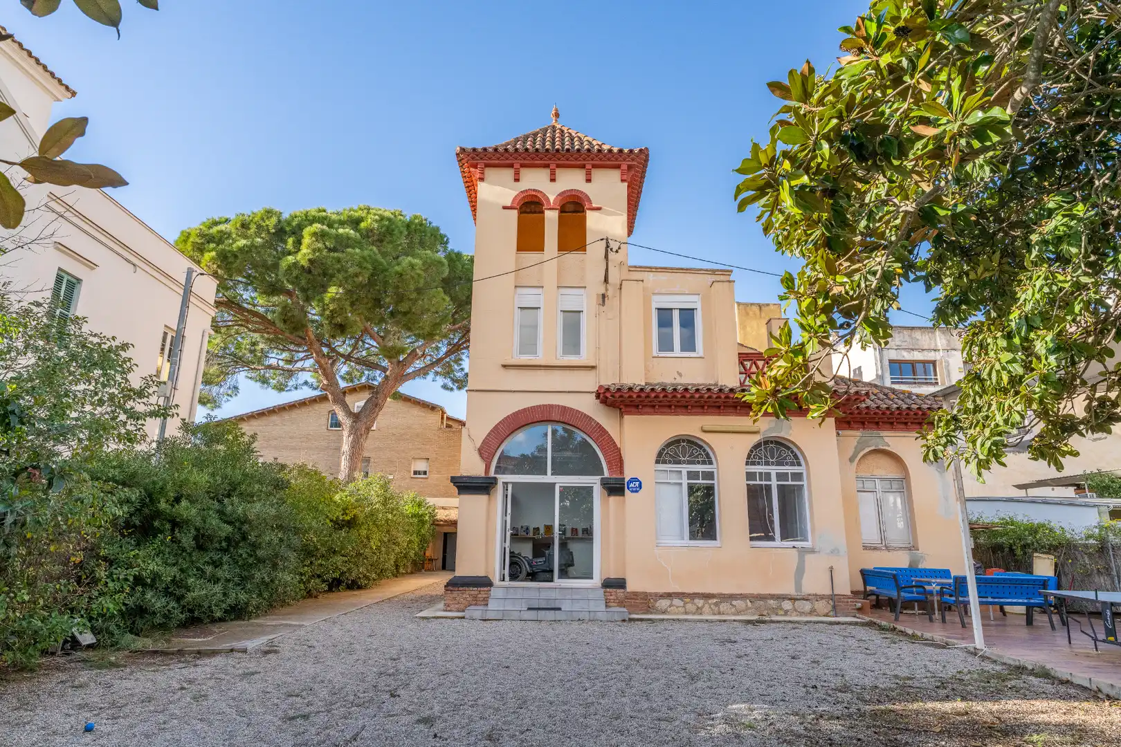 Außenansicht von Haus oder Chalet zum Verkauf in Reus mit Privatgarten