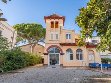 Detached house with garden for sale in Carrer de Frederic Soler
