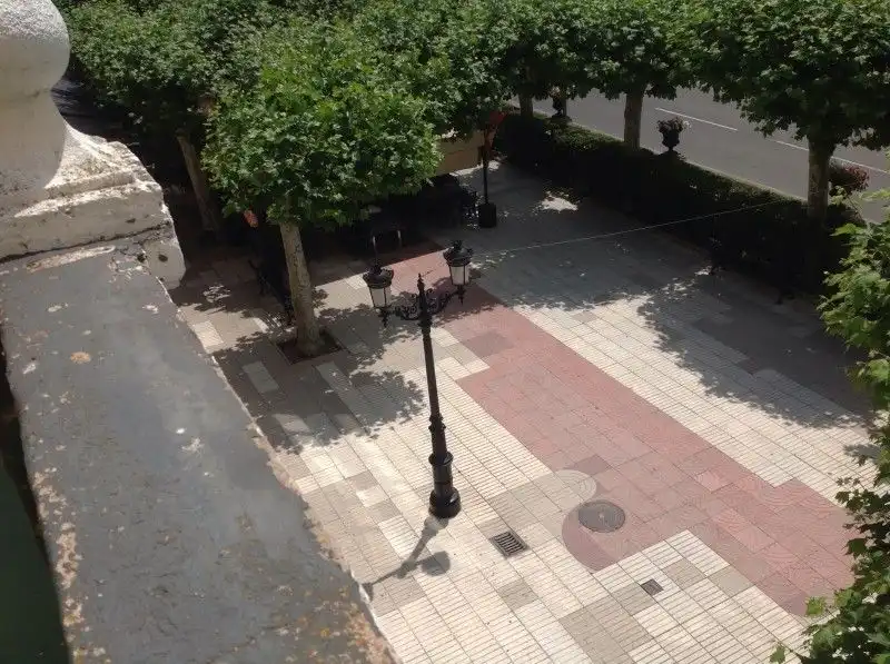 Local de alquiler en Avenida Juan Carlos I, 40, Santo Domingo de la Calzada