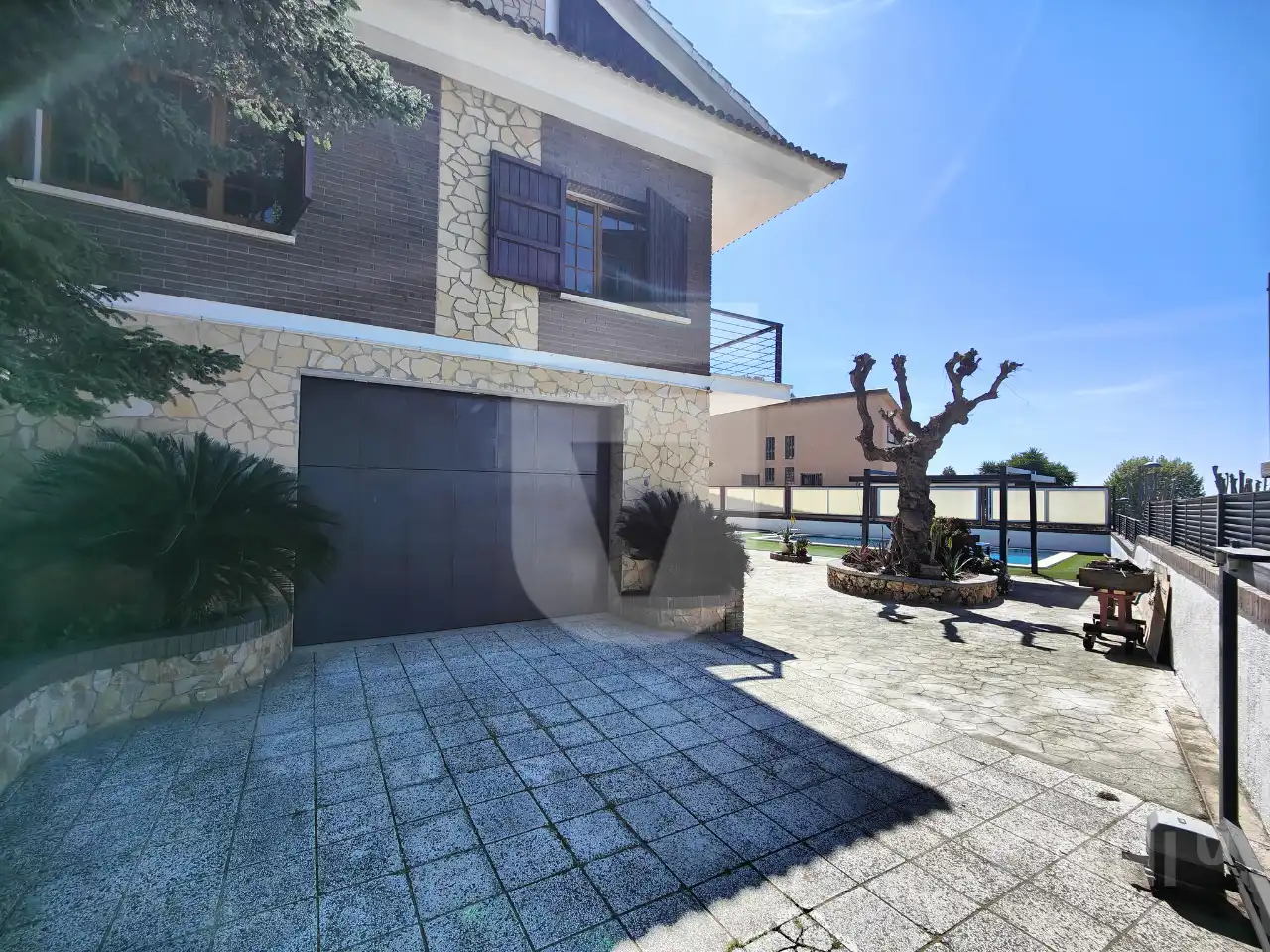 Vista exterior de Casa o chalet en venta en Tiana con Aire acondicionado, Calefacción y Jardín privado