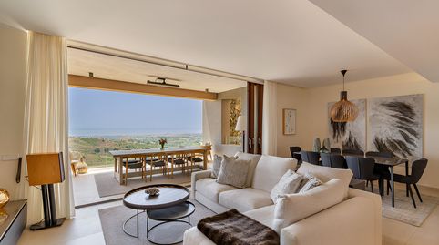Apartamento en planta media en venta en La Quinta