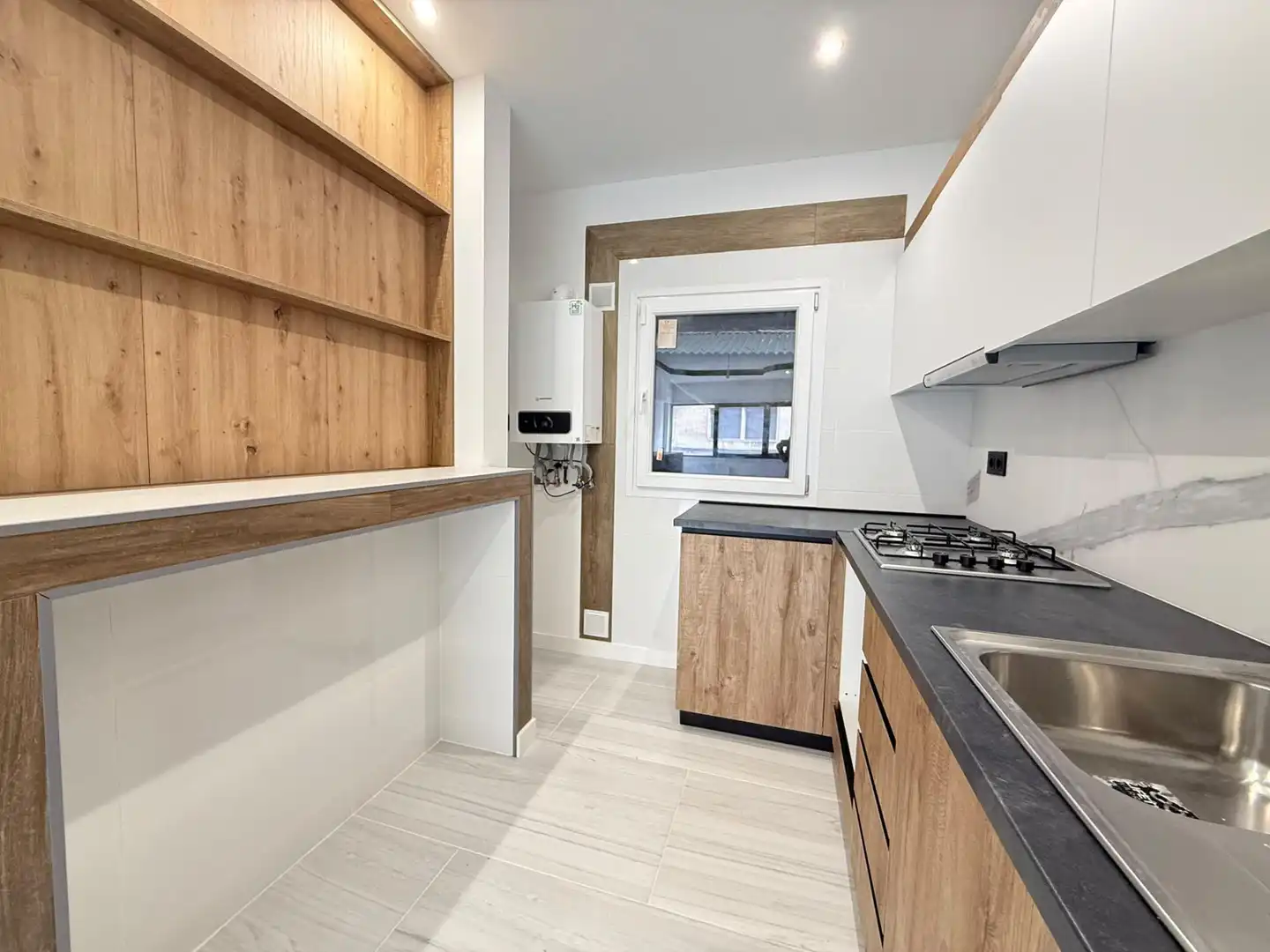 Küche von Wohnung zum Verkauf in Manresa mit Heizung