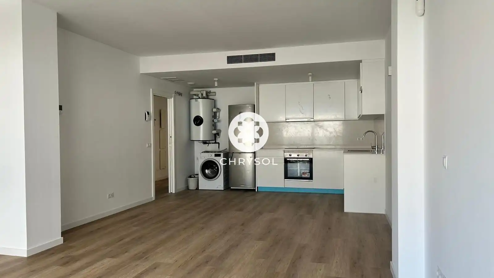 Cuina de Pis en venda en L'Hospitalet de Llobregat amb Calefacció, Jardí privat i Parquet
