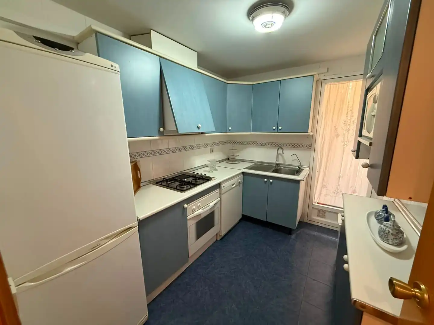 Kitchen of Flat for rent in El Campello  with Air Conditioner, Heating and Terrace