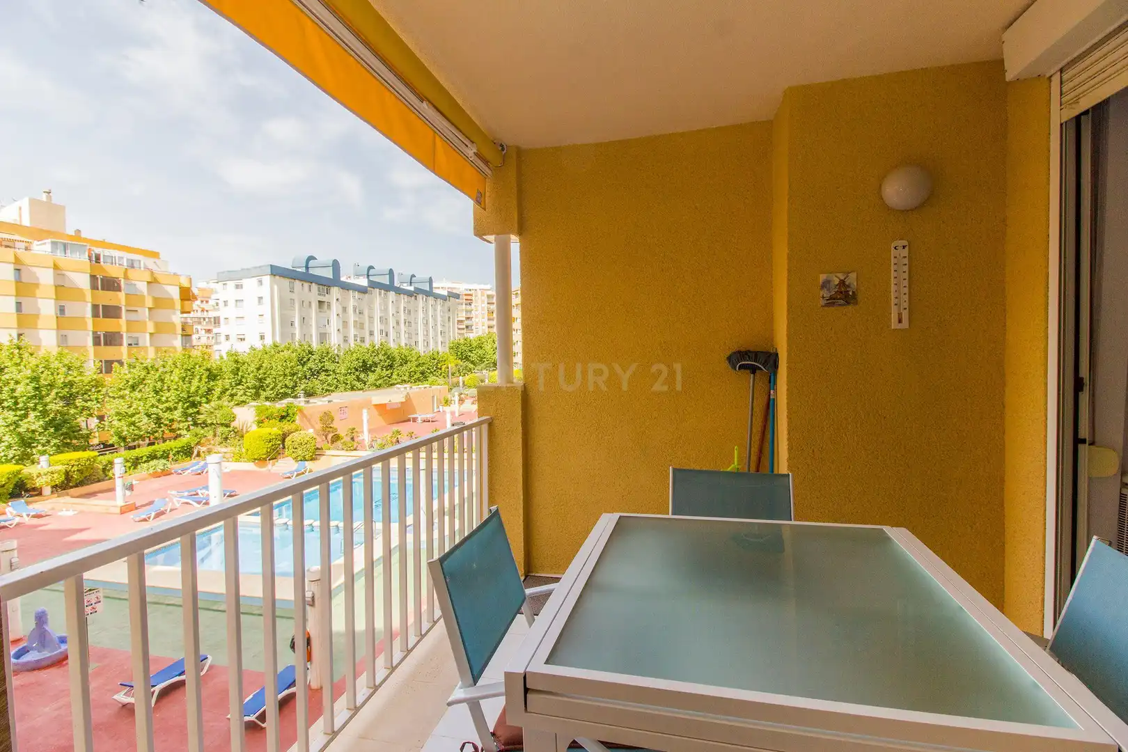 Apartments for rent in Avenida de los Ejércitos Españoles, Calp, Spain, 6, Playa Arenal - Bol