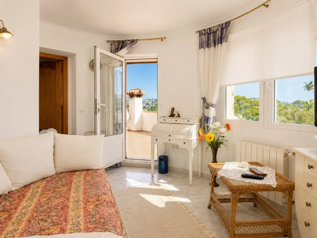 Casa con terraza en venta en Cala Advocat - Baladrar, imagen 16
