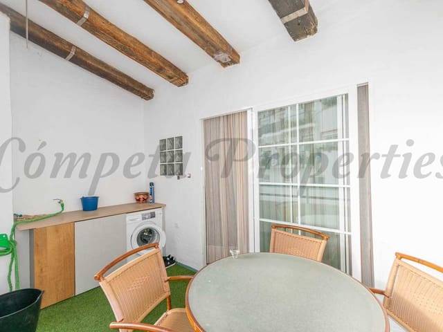 Casa adosada en Venta en Cómpeta