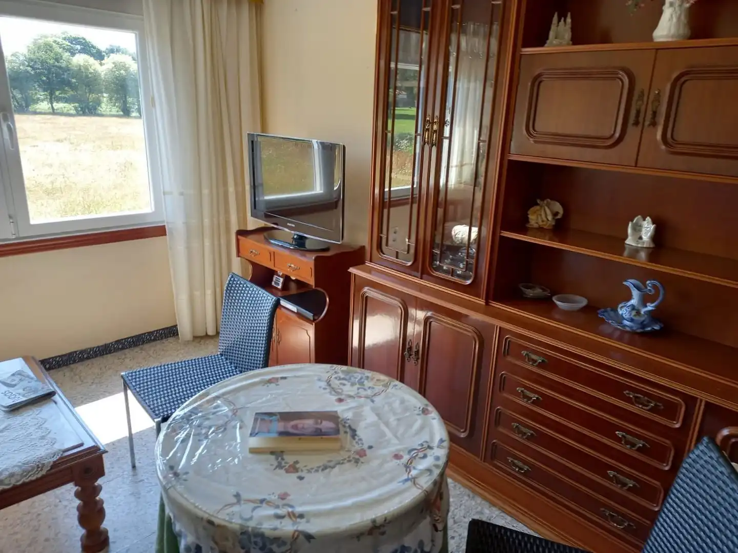 Living room of Flat for sale in Curtis, A Coruña