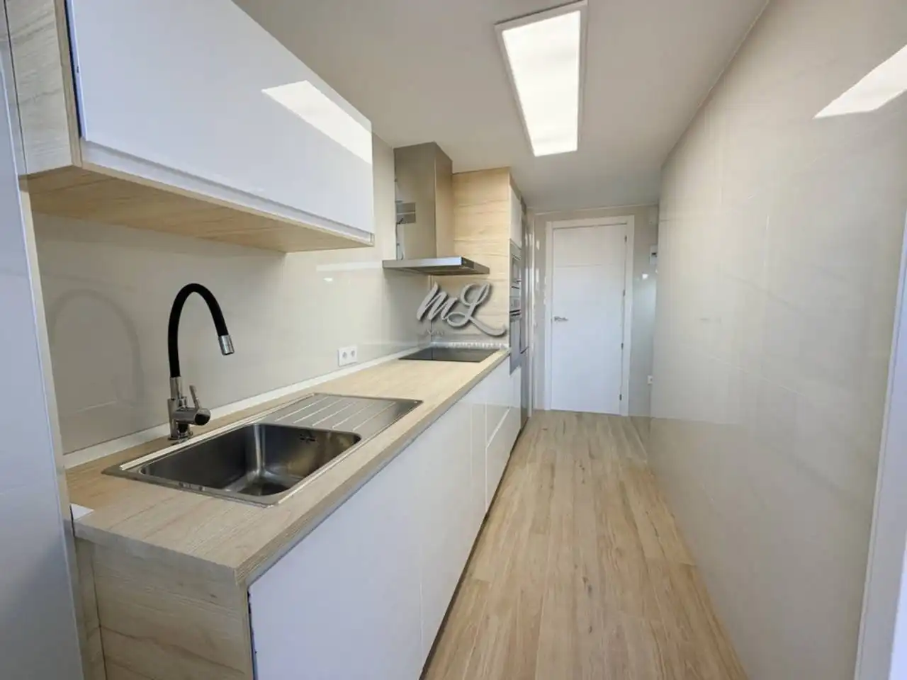 Piso en venta en Plaza Poeta Miguel Hernández, Santa María de Benquerencia