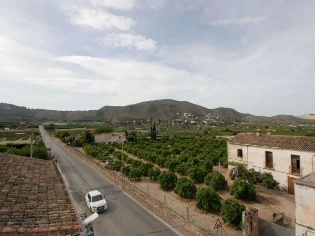 Casa en venda a Calle Capita Cendra