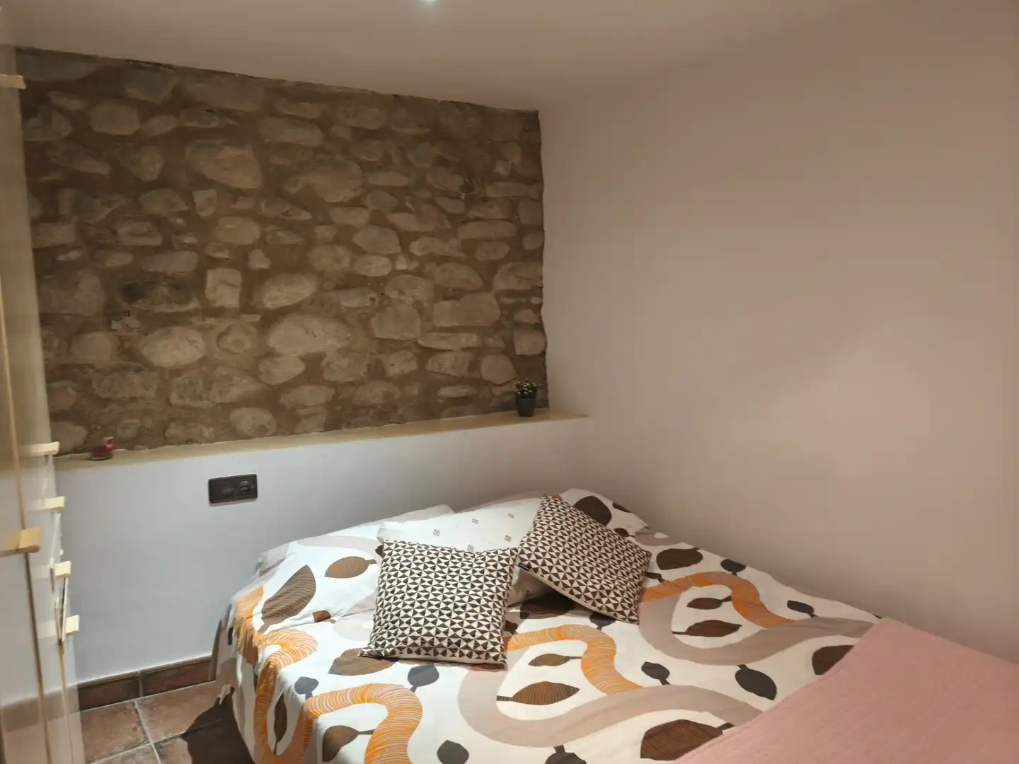 Habitación de Dúplex de alquiler en Girona con Calefacción, Amueblado y Horno