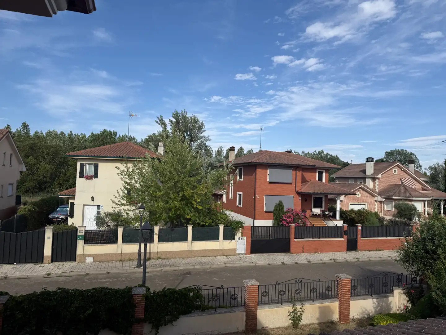Vista exterior de Casa o chalet en venta en Carrión de los Condes con Aire acondicionado, Calefacción y Jardín privado