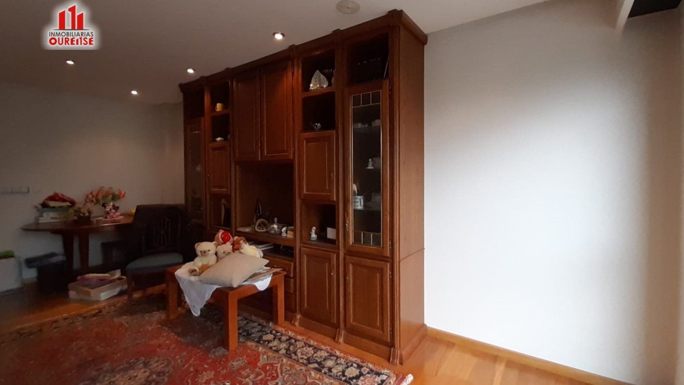 Living room of Flat for sale in Ourense Capital   with Heating, Terrace and Storage room