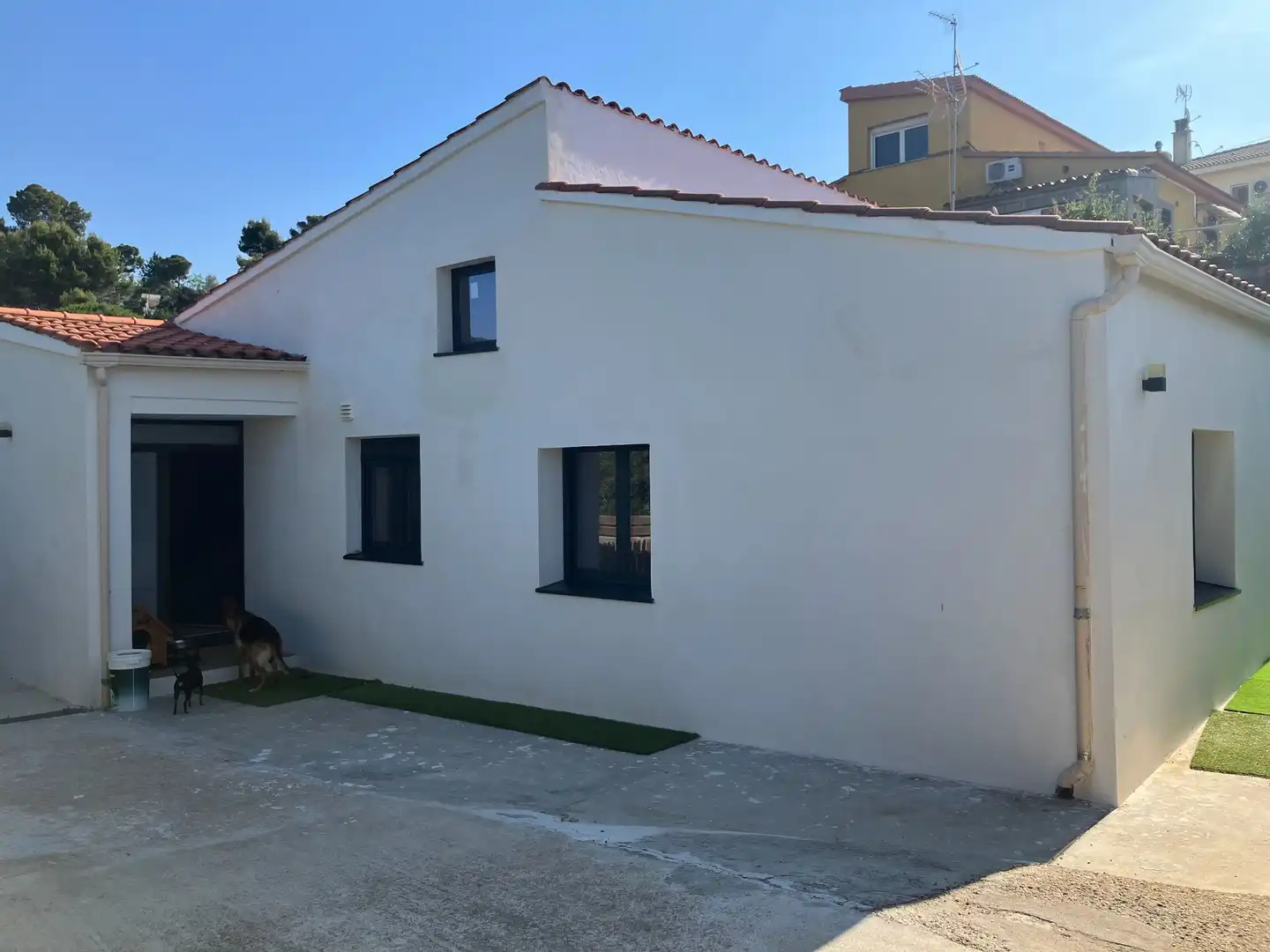 Vista exterior de Casa o chalet en venta en Terrassa con Calefacción, Jardín privado y Piscina