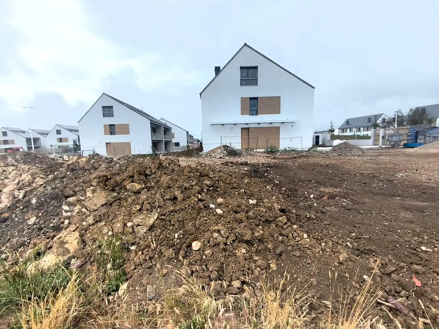 Wohnbaugrundstück zum Verkauf in Soto de la Marina, imagen 8