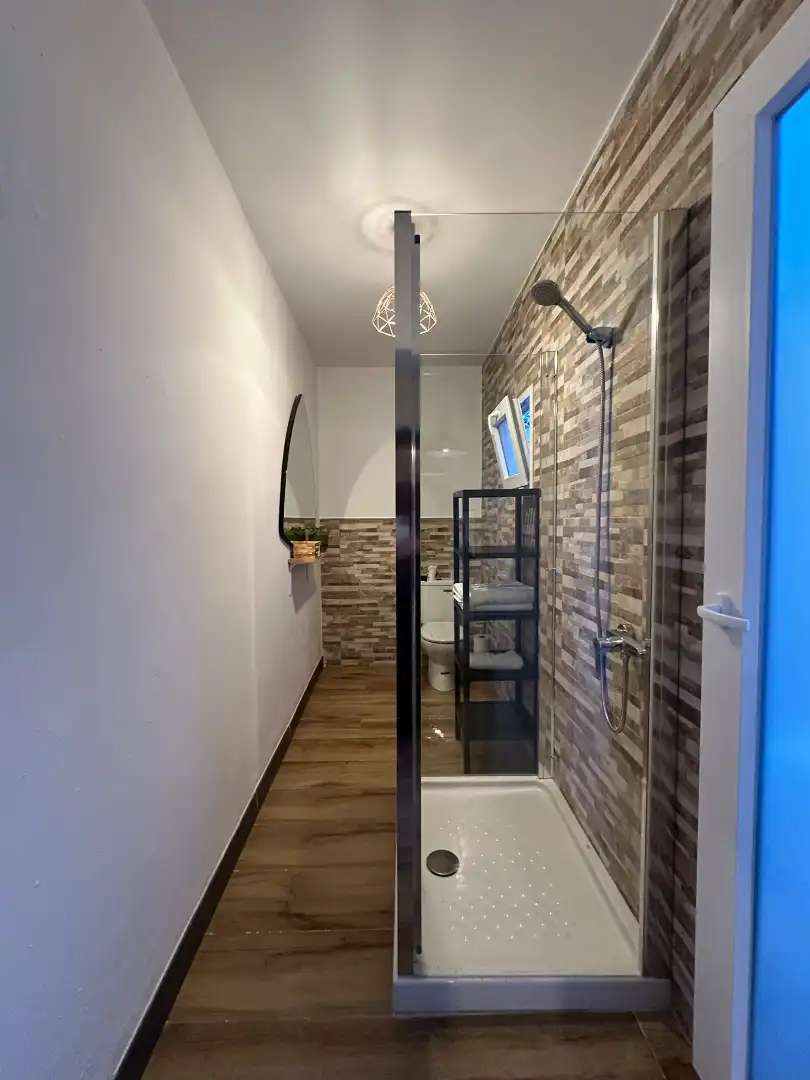 Badezimmer von Wohnung zur untervermieten in Burjassot mit Heizung, Terrasse und Möbliert