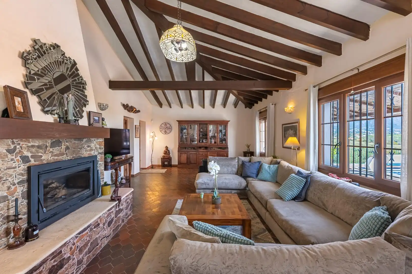 Sala d'estar de Casa o xalet en venda en Mijas amb Aire condicionat, Calefacció i Jardí privat