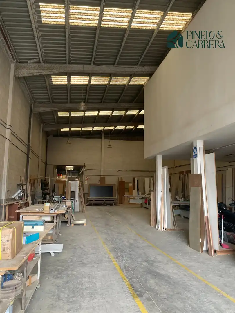 Nau industrial en venda a San José de la Rinconada, imagen 2