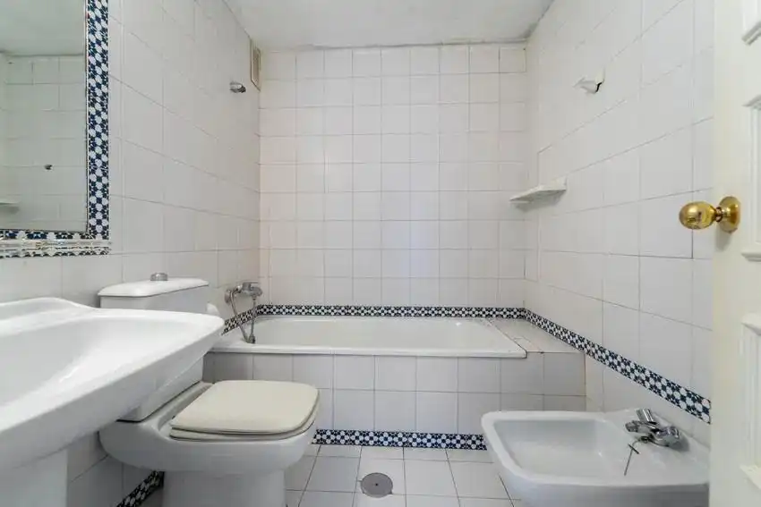 Apartment with pool for sale in Castillo Sohail - Myramar, imagen 43