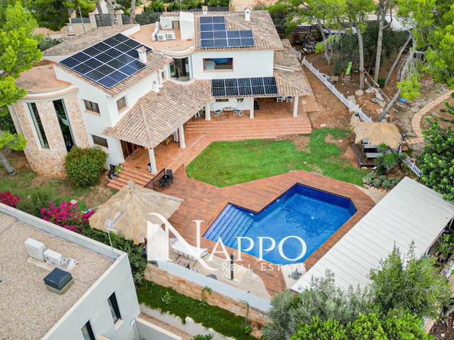 Casa-chalet en Venta en Sa Cabaneta