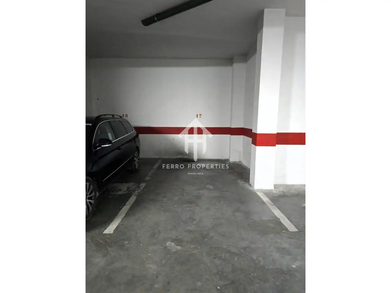 Parking de Piso de alquiler en Loja con Aire acondicionado, Amueblado y Balcón