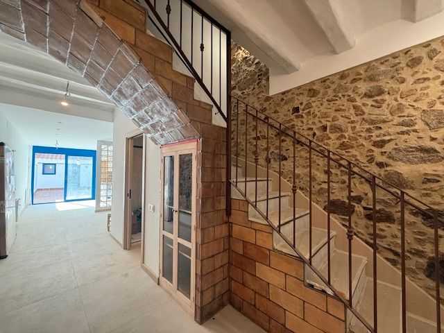 Single-family semi-detached for sale in Sant Feliu de Guíxols  with Air Conditioner, Terrace and Furnished