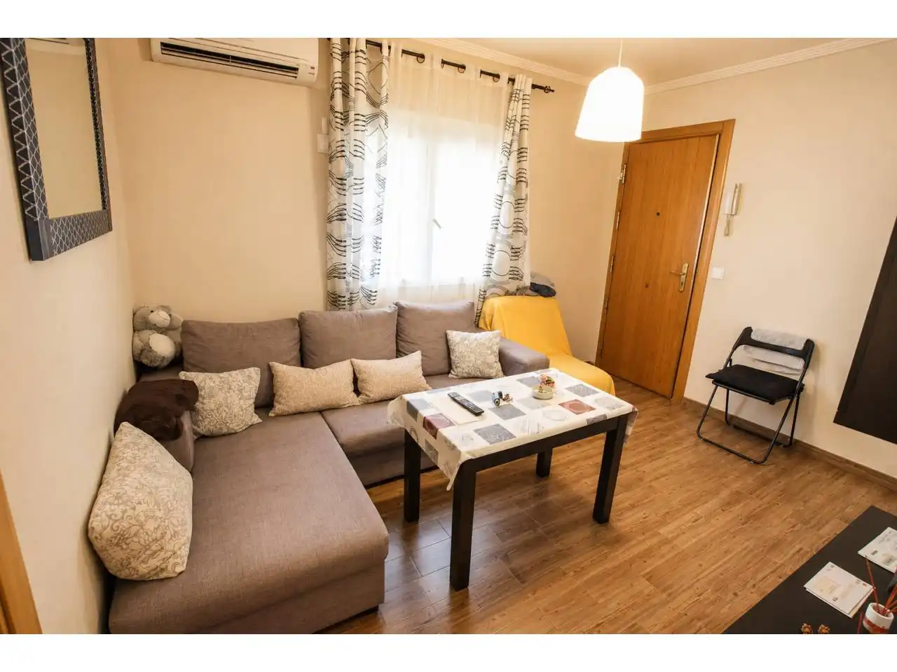 Living room of Flat for sale in Madrid