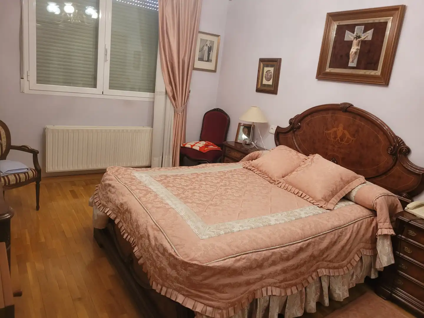 Habitación de Casa adosada en venta en Soria Capital  con Calefacción, Jardín privado y Parquet